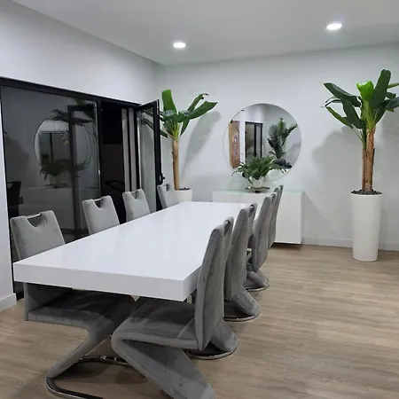 Villa Garden Priv Heated Pool, Near Beach, Lisbon Amora