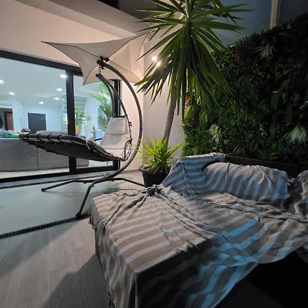Villa Garden Priv Heated Pool, Near Beach, Lisbon Amora