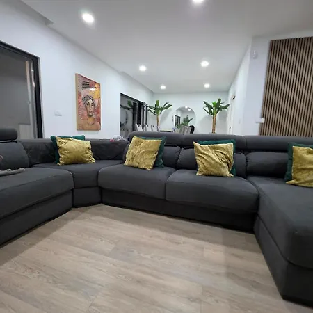 Garden Priv Heated Pool, Near Beach, Lisbon Villa Amora
