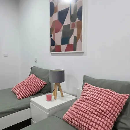 Villa Garden Priv Heated Pool, Near Beach, Lisbon