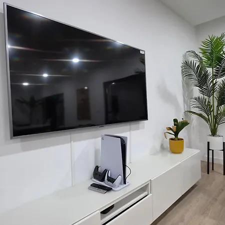 Villa Garden Priv Heated Pool, Near Beach, Lisbon *